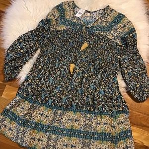 Woman’s NWT FLOWER dress green size Large